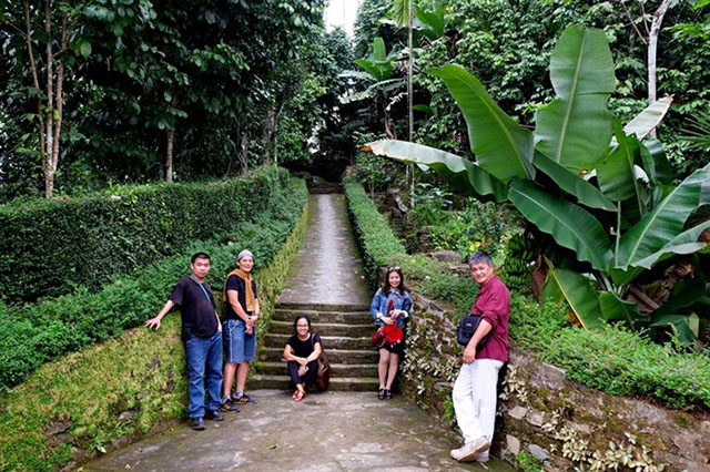 lac-vao-xu-tien-canh-noi-lang-co-loc-yen-quang-nam